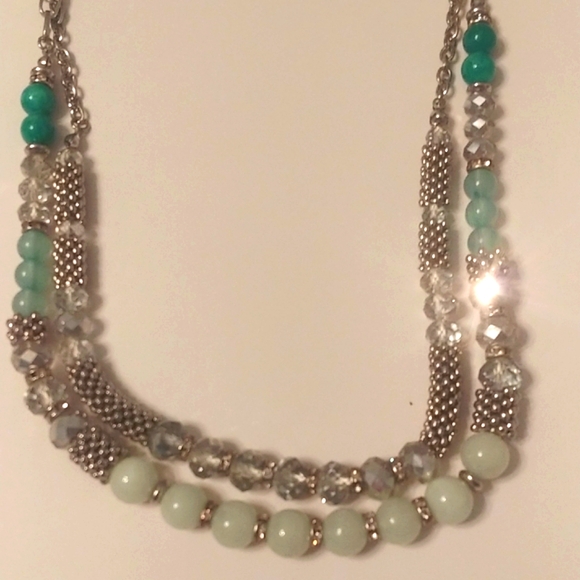 White House Black Market Silver and Green Necklace - Picture 5 of 9